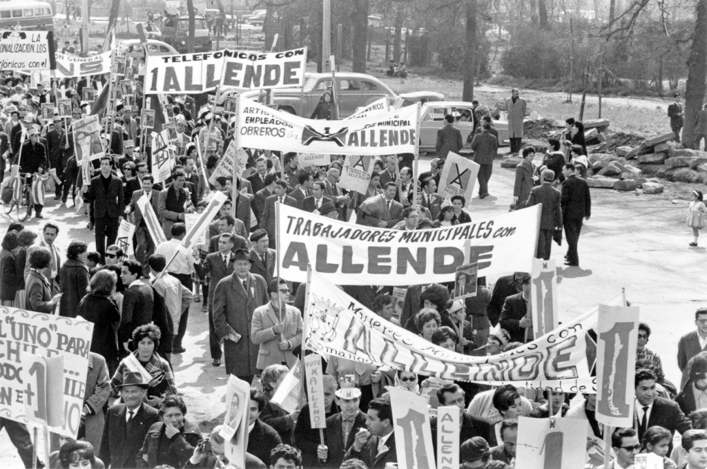 Allende supporters